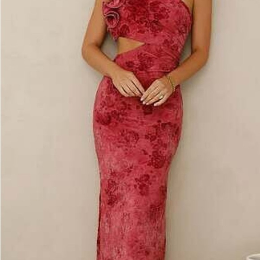 Hello Molly One-Shoulder Floral Maxi Dress in Pink